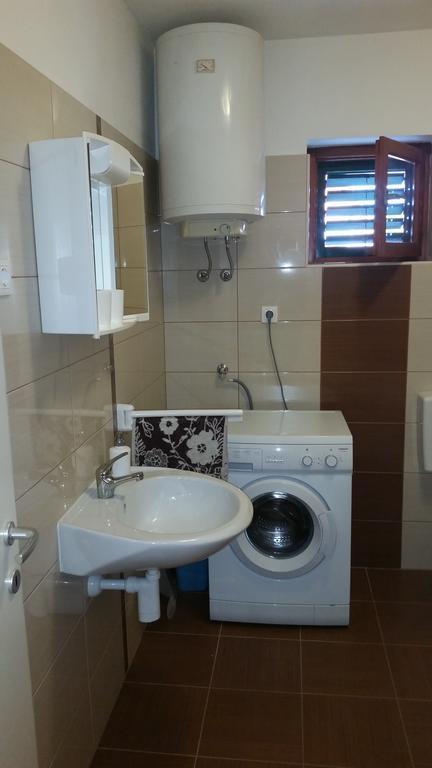 Apartments Dano Sukošan Kamer foto
