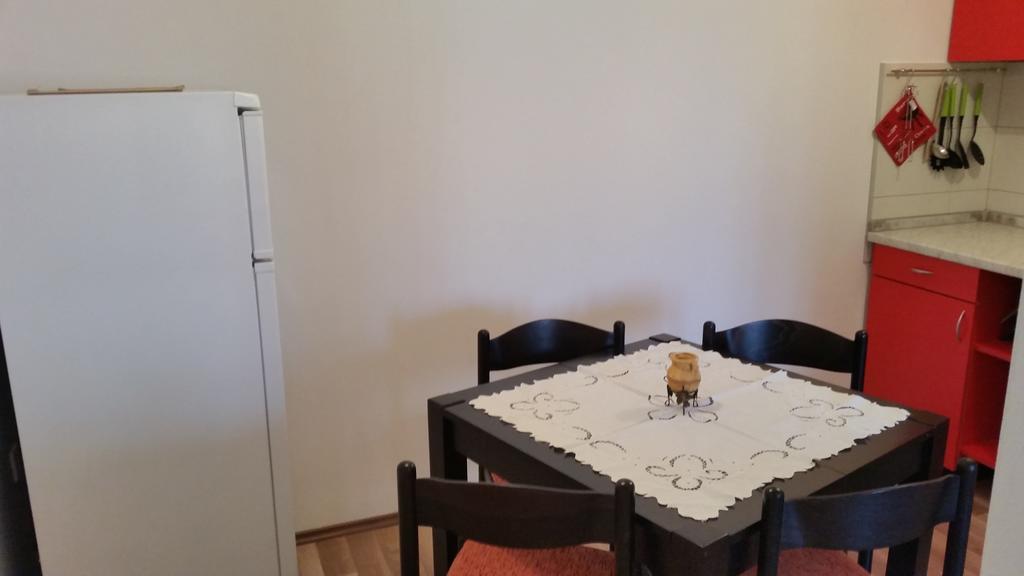 Apartments Dano Sukošan Kamer foto