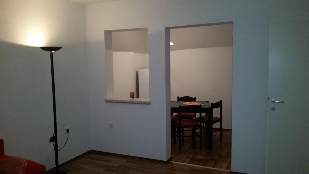 Apartments Dano Sukošan Kamer foto