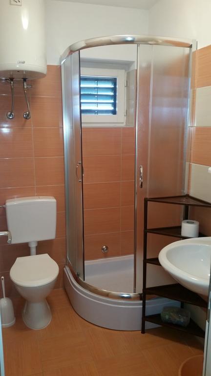Apartments Dano Sukošan Kamer foto