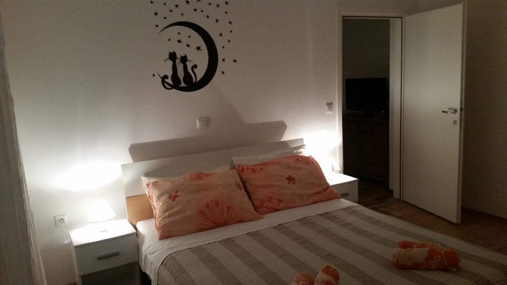 Apartments Dano Sukošan Kamer foto